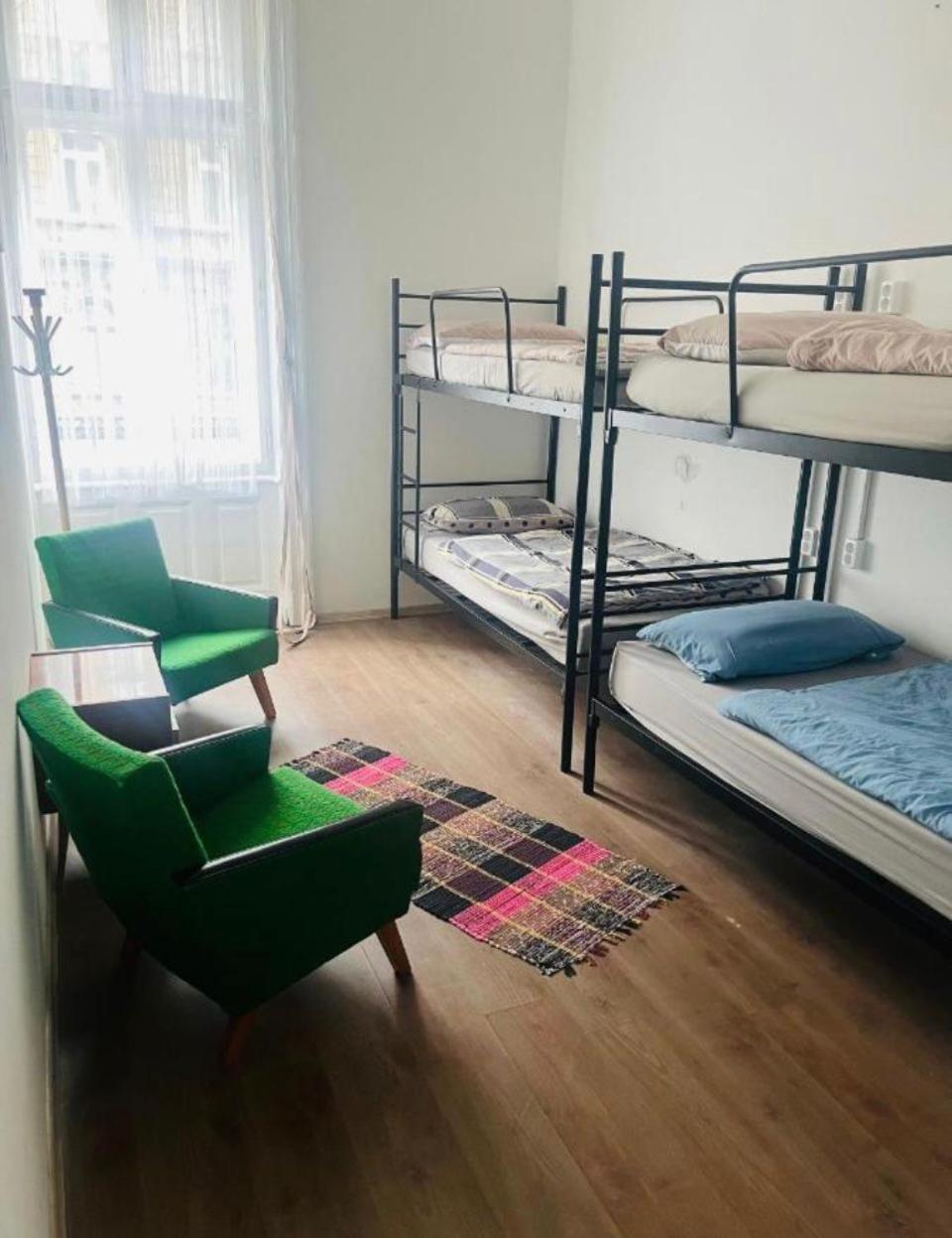 Ejjeli Majom Hostel Βουδαπέστη Εξωτερικό φωτογραφία